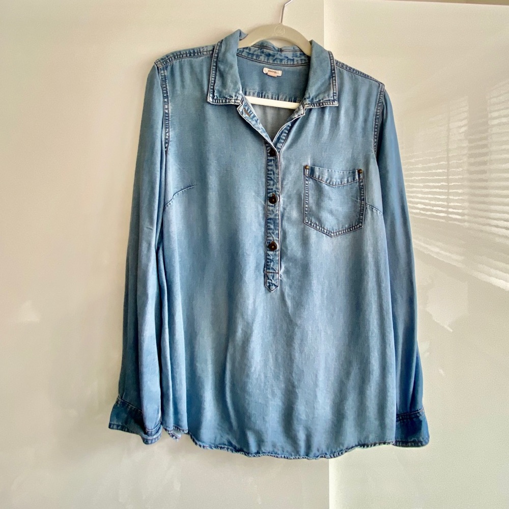 Denim shirt
